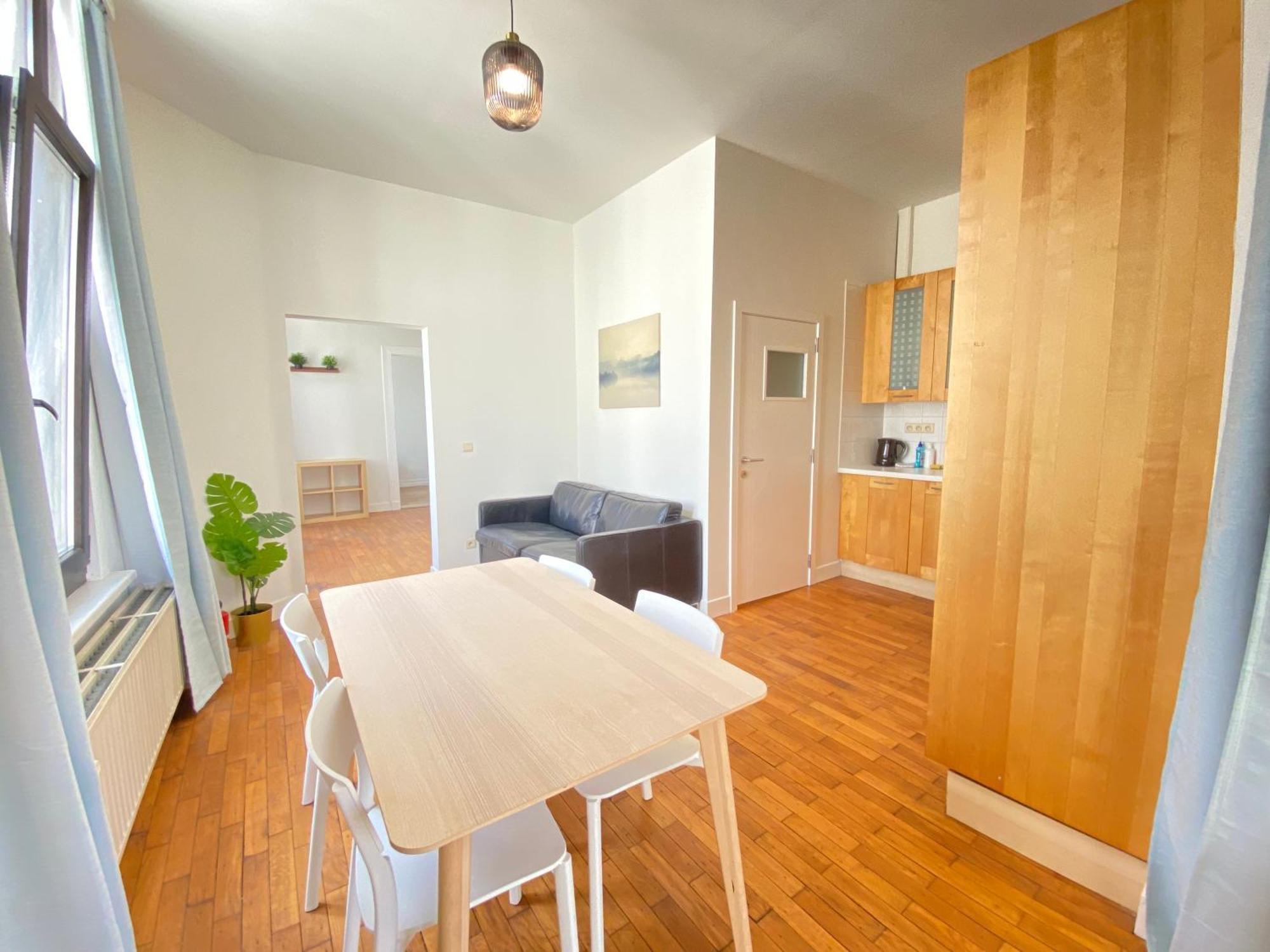 Authentic Apartments In The Center Of Antwerpen Exteriör bild